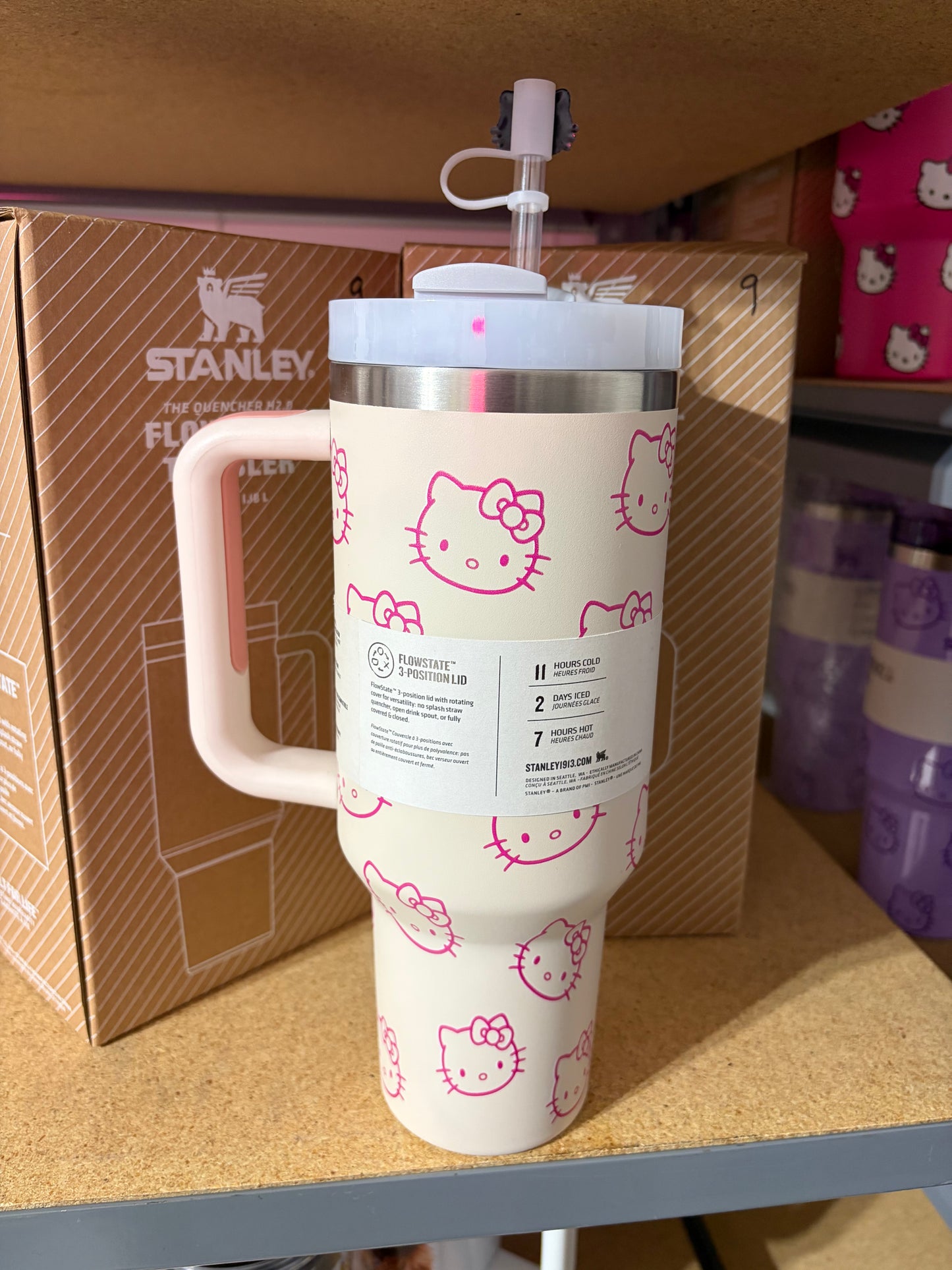 HELLO KITTY pink/peach matte 40oz Tumbler with handle STANLEY DUPE cup HK SANRIO