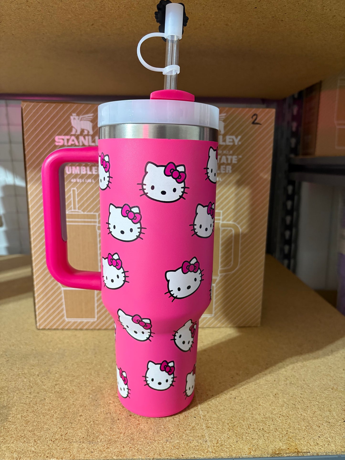 Hello Kitty hot PINK 40oz Tumbler Cup (Stanley Dupe) Sanrio